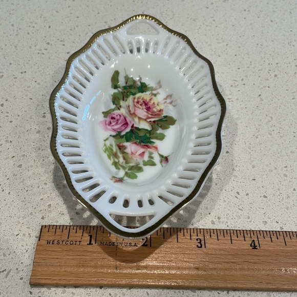 Fine porcelain jewelry tray. - Picture 4 of 4